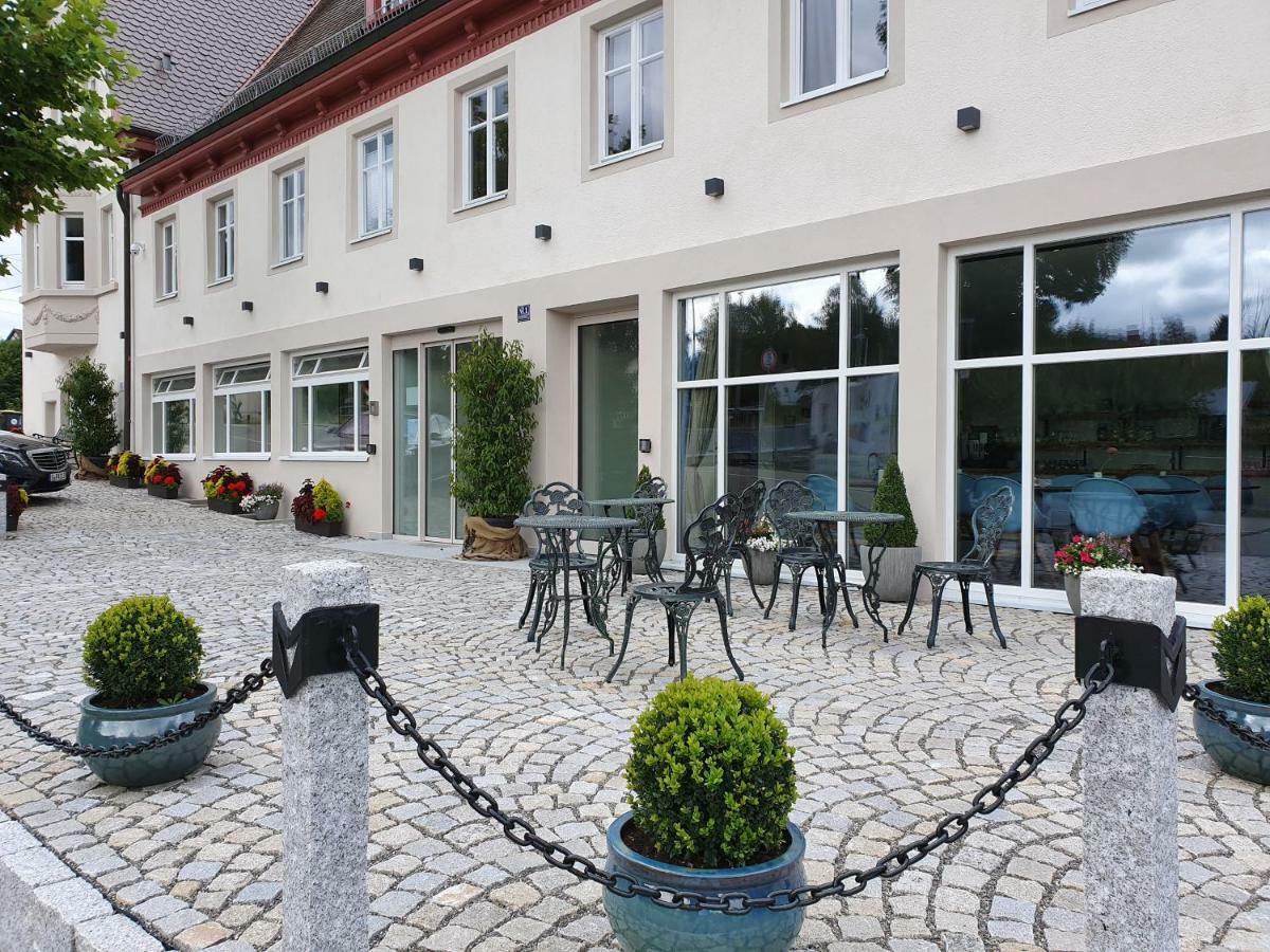Hotel Das Q Aldingen  Eksteriør bilde